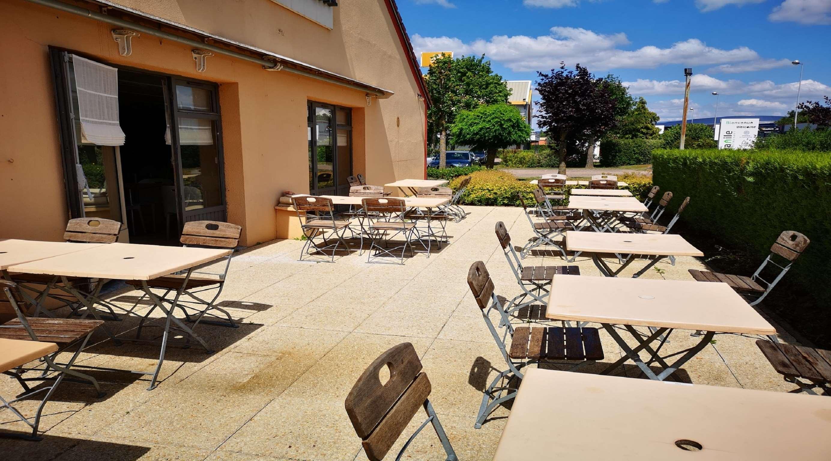 Campanile Metz - Jouy-Aux-Arches Hotel Exterior foto